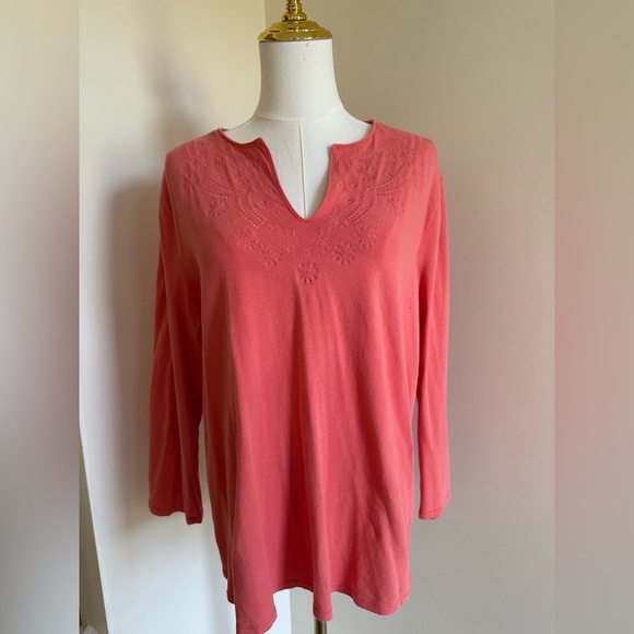 lizwear Tops - Lizwear Peach Top- X-Large